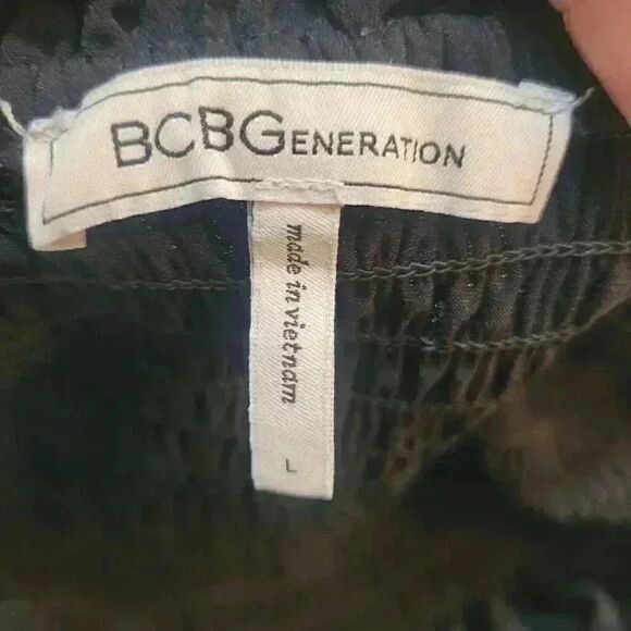 Bcbgeneration Women's Black Poly/Spandex Knit Smocked Ruffled Tank Top - Picture 5 of 6